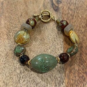 Artisan Green and Gold Beaded Bracelet with toggle close
